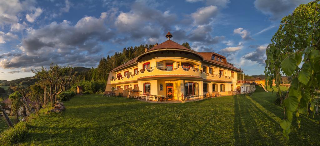 Biolandhaus Arche Эберштайн Экстерьер фото